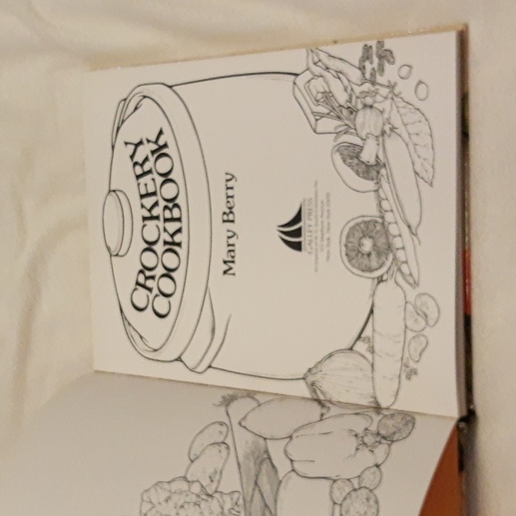 The Crockery Cookbook by Marry Berry  Vintage 1978 copyright Hardcover - Picture 4 of 5